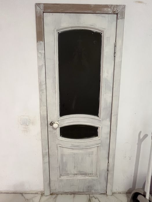 Есік сатылады / Продаются двери