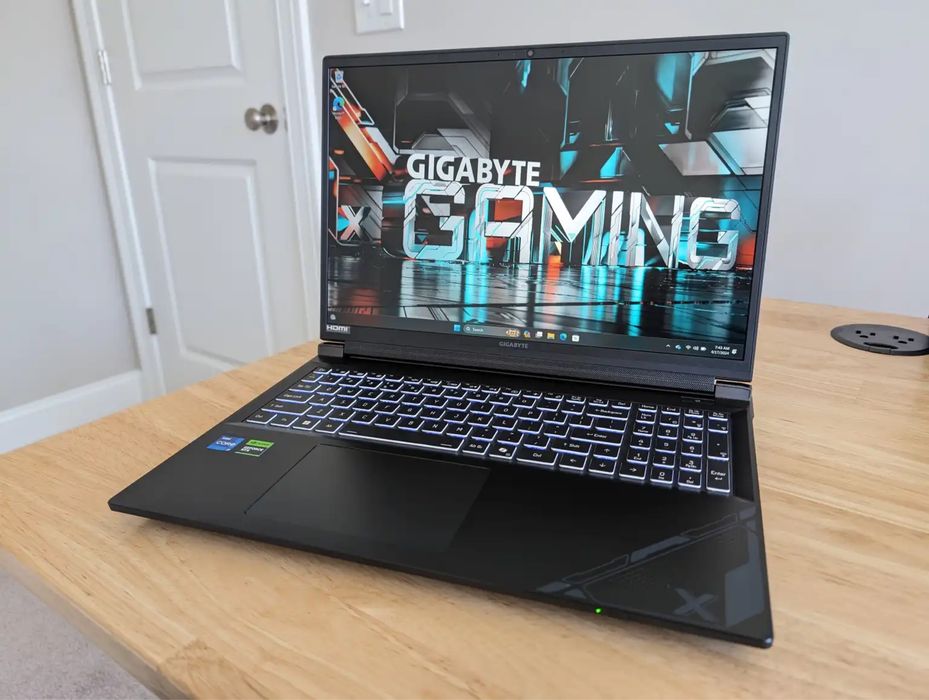 Ноутбук gigabyte g6x 9kg