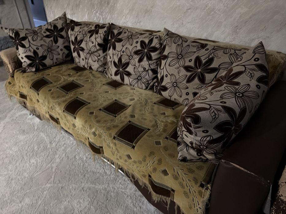 диван 1.90см + кресло кровать 80см