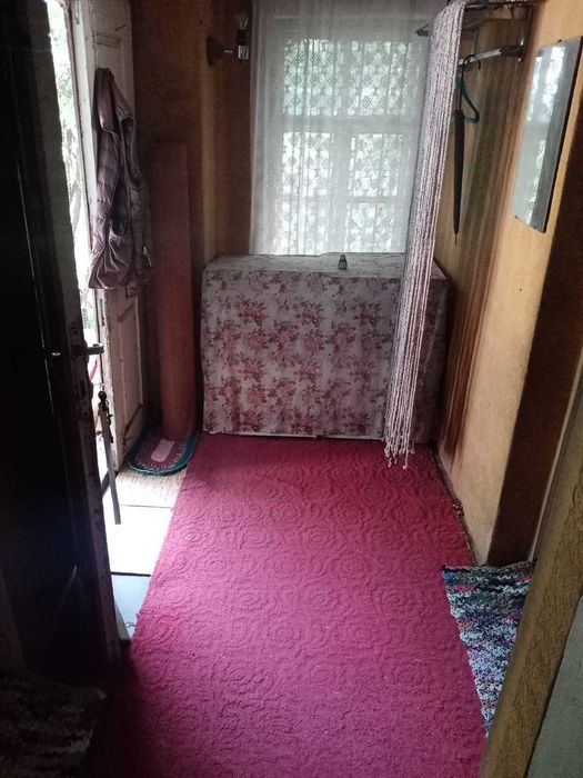 Селски имот - къща и дворно място