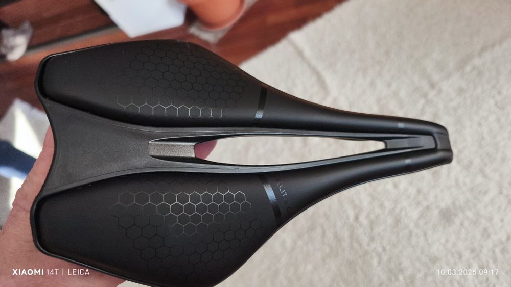 Sa (sea) carbon Elita One