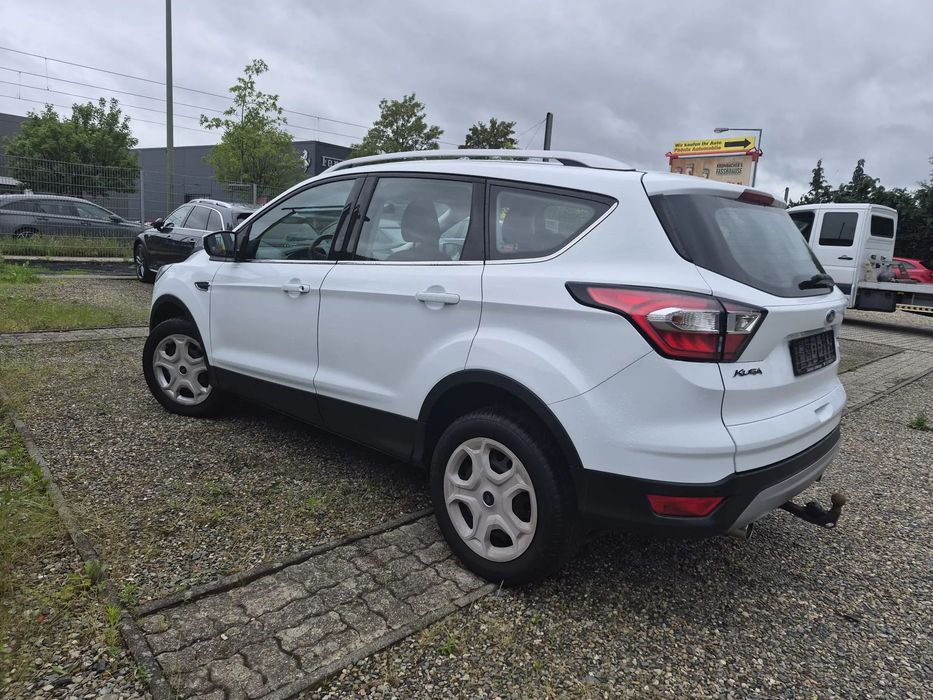 Ford Kuga Kuga 2.0, 4X4, Automat, 150 CP, Climatronic, Navi, 2020