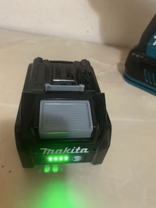 Makita HR003G rotopercutor 40V