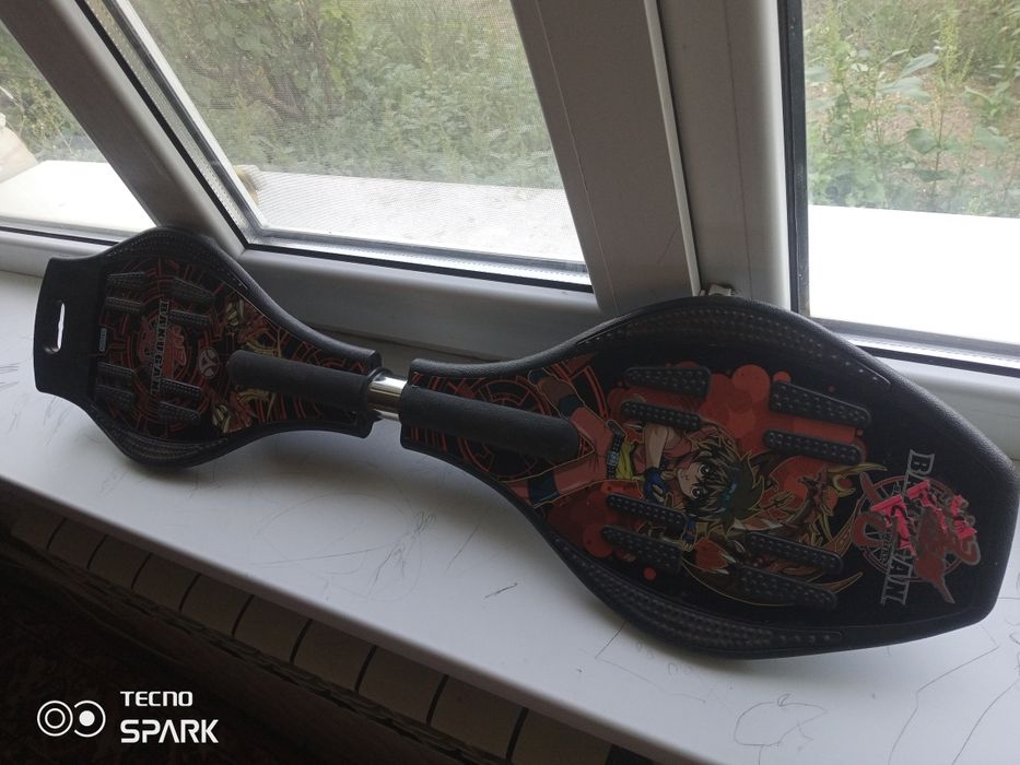 Скейтборд в отличном состоянии