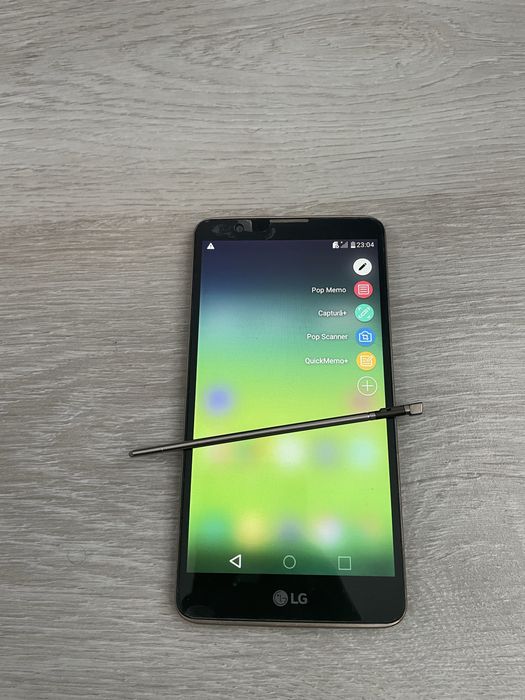 Vand Telefon mobil LG Stylus 2