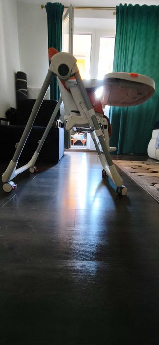 Scaun de masa Peg Perego 2 in 1