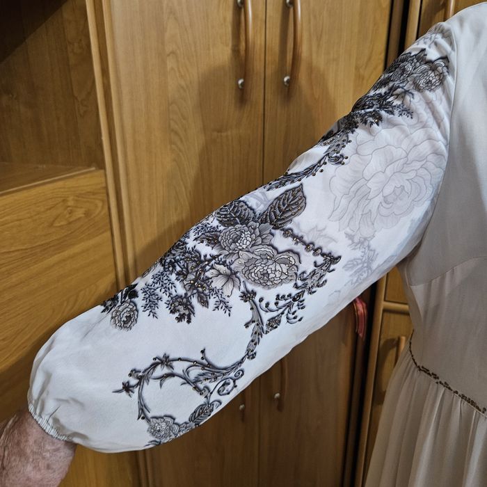 Продам женское платье