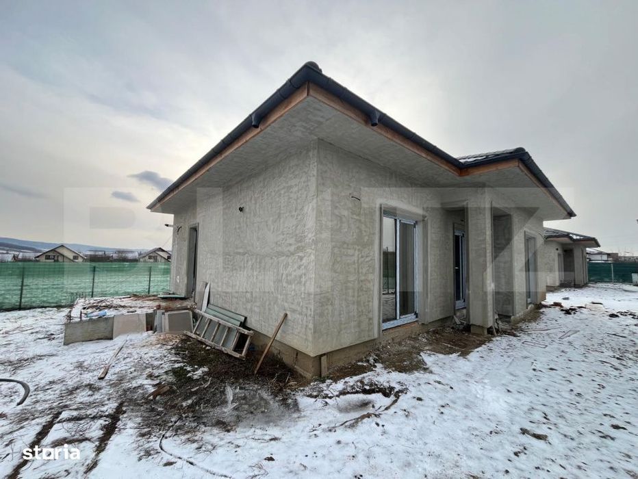 Casa de vanzare, 107 mp utili, zona Lunca Cetatuii