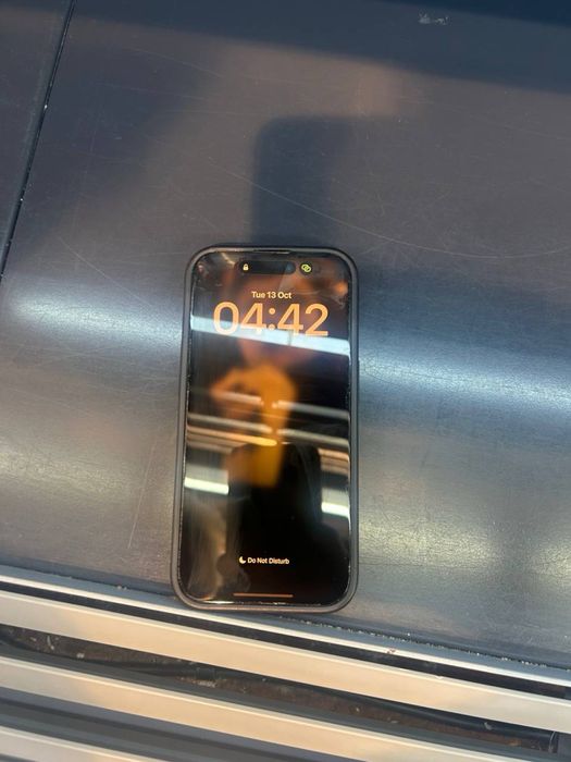 Iphone 15 Pro 256GB в нормальном состоянии