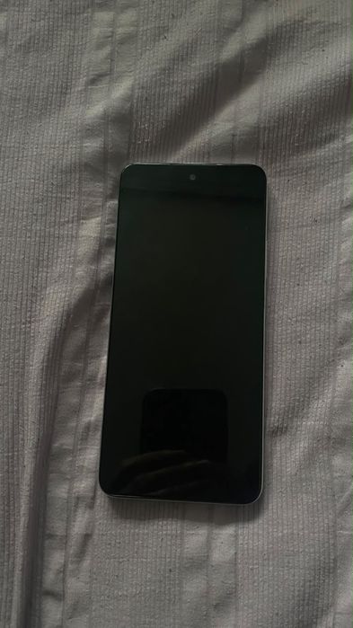 Продам телефон Realmi C71