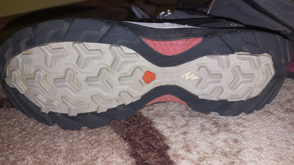 Туристически обувки