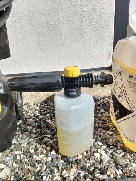 Мойка высокого давления Karcher