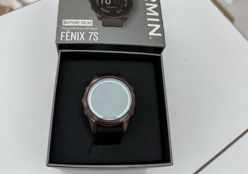 Продам Garmin Fenix 7s