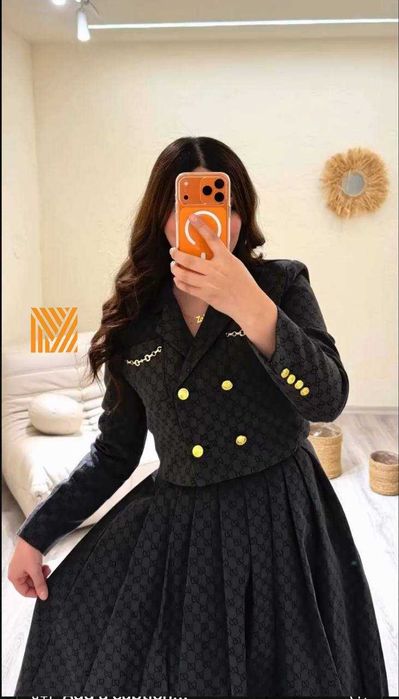 Compleu dama cu sacou elegant