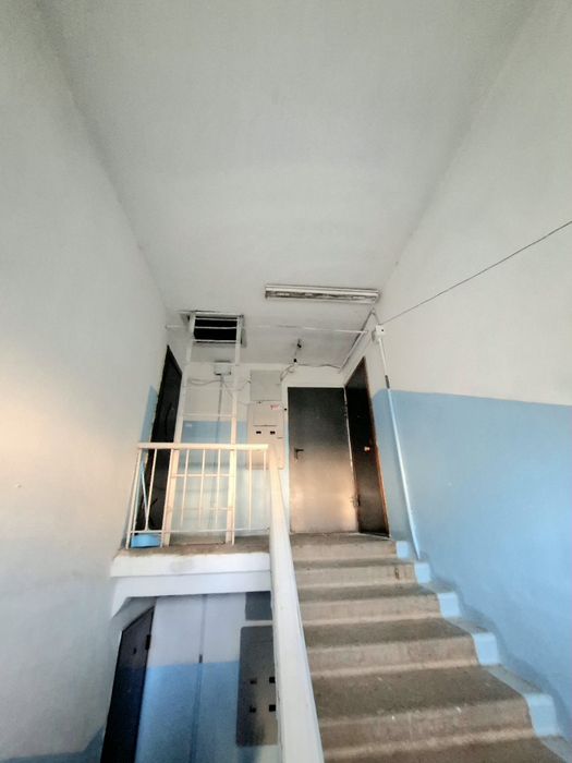 2 ком кв Айгуль 49 м²