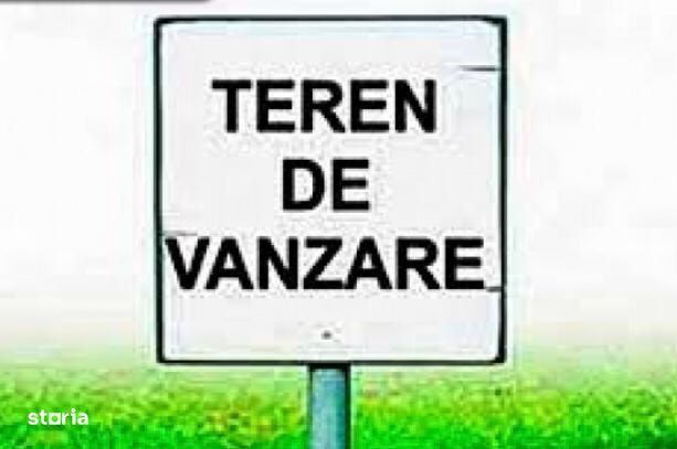 Teren intravilan cu toate utilitatile la marginea terenului si front d