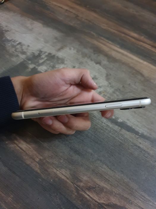 Iphone 11 64 gb состояние хорошая