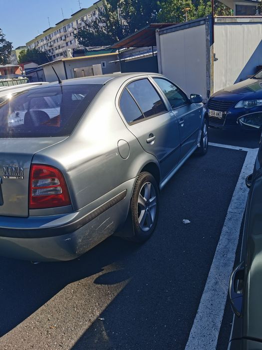 SKODA Octavia 2004 — imagine 4