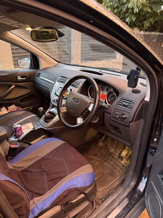 FORD Kuga 0 — imagine 4