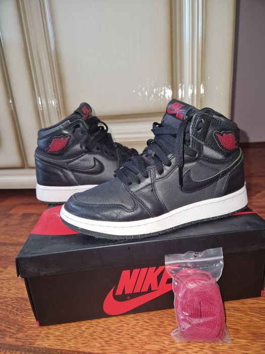 Jordan 1 High Retro