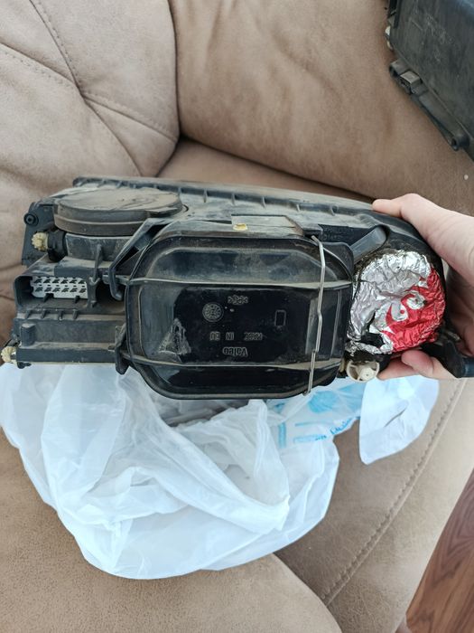 Продам фары на туарег