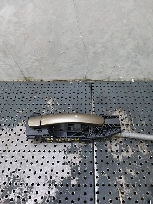 Maner usa dreapta fata skoda yeti 5l 5l08398856 5n0837017c