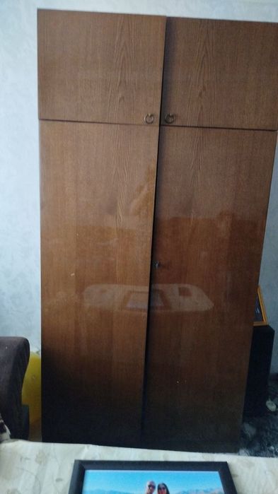 Продаеться срочно белорусская стенка