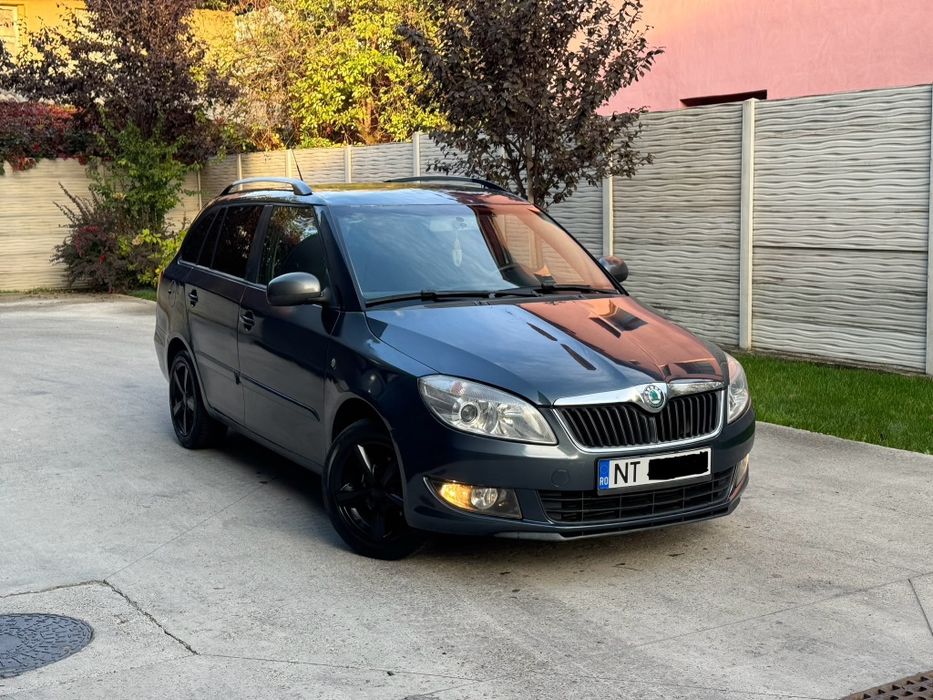 SKODA Fabia 2012 — imagine 2