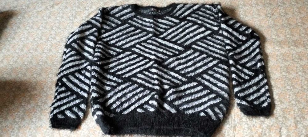 Pulovere de vânzare marginea 42-44 fără etichetă