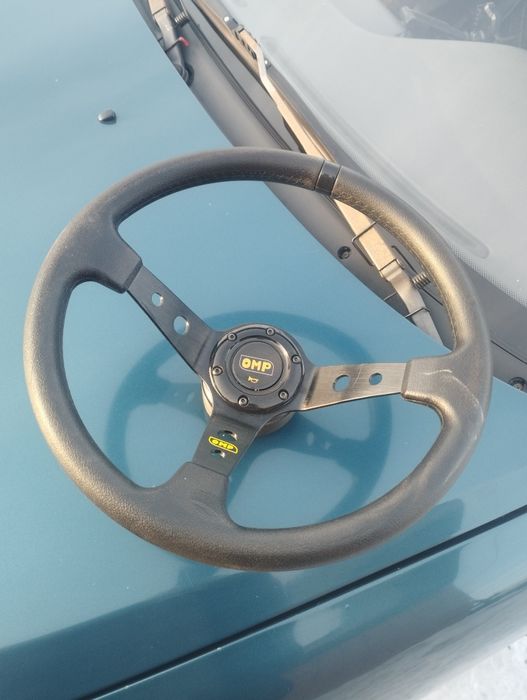 Продам спортивный руль