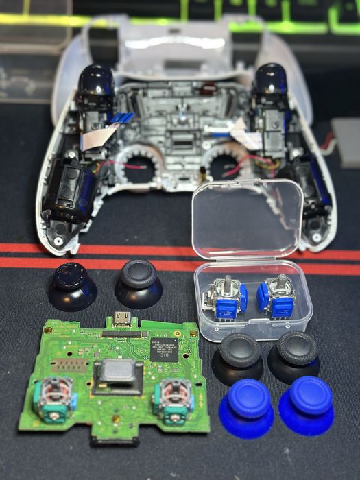 Servicii reparatii StickDrift controllere Ps4/Ps5/Xbox