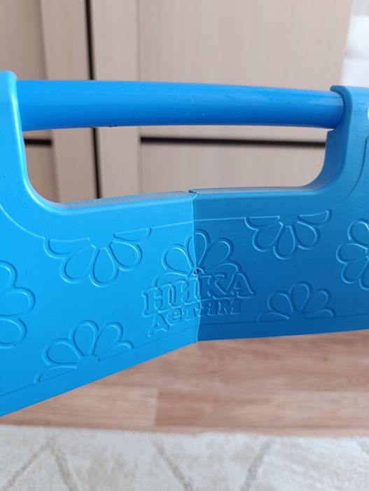 Продам игрушки для мальчика