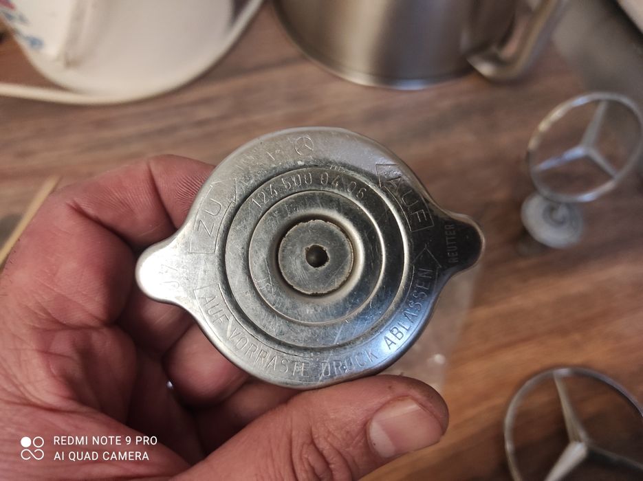 Части от Мерцедес w 124 Е200