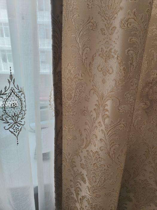 Продаю шторы с тюлью