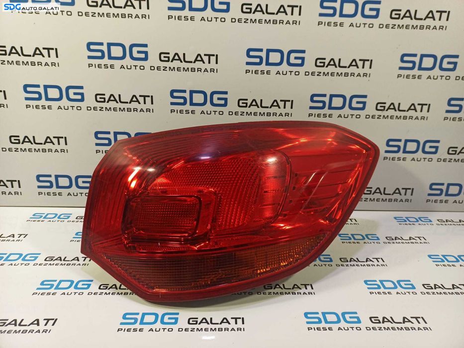 Tripla Lampa Stop Dreapta Aripa Caroserie Opel Astra J Caravan Combi Break 2009 - 2016 Cod 13282243 [L1799]