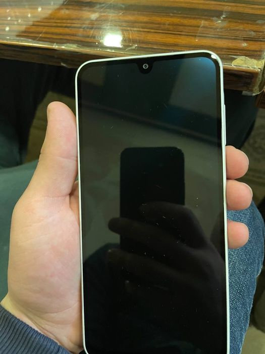 Samsung 26 A  6Gb 128GB