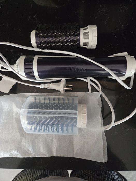 Rowetenta brush volume and shine