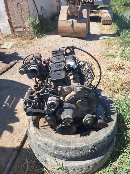 Cummins 4 slendir motoʻr.