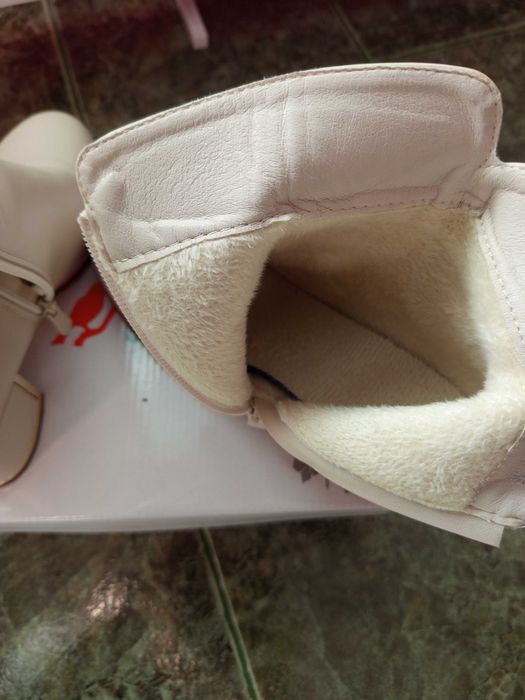 Дамски елегантни боти