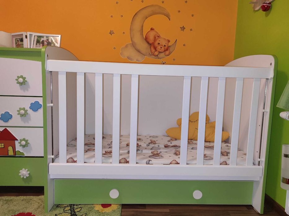 Детско креватче + матраче  60/120