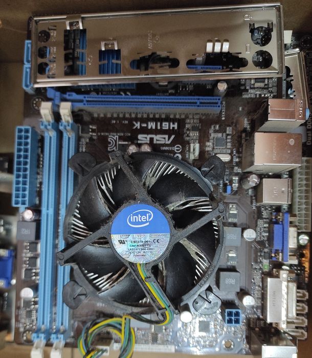 Материнская плата 1155, 1150