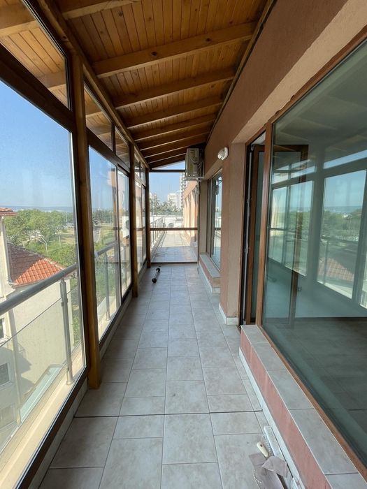 Продава се Тристаен апартамент в Варна, Бриз - 84 кв.м за 1020 €/кв.м - Снимка #2