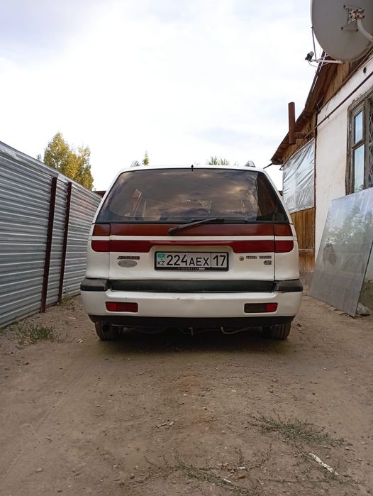 Продам машину  на ходу