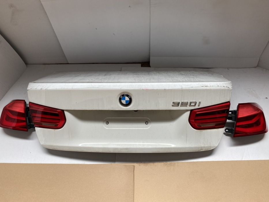 Aripa aripi BMW F30 F31 LCI trager bara far  aripa