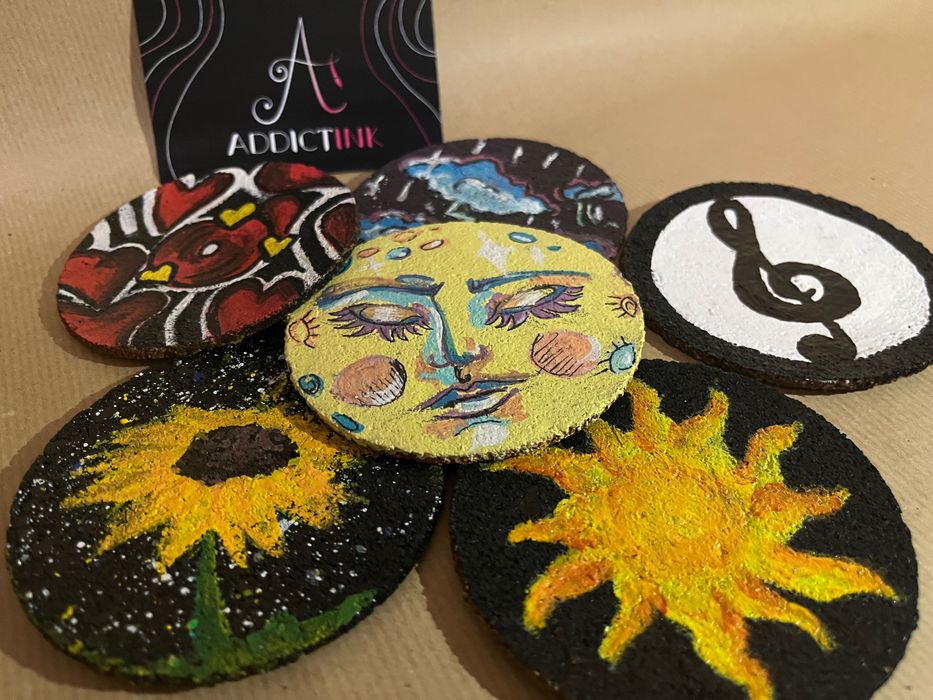 Ръчно изработени артикули, подходящи за подарък и декорация