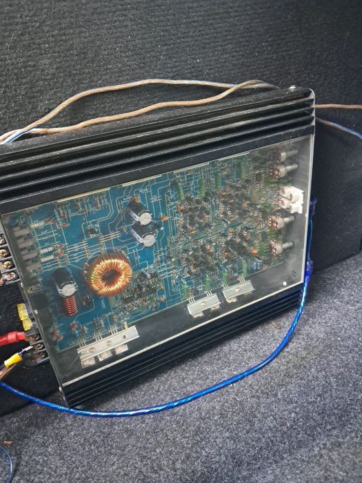 12" Бас каса + усилвател Pioneer