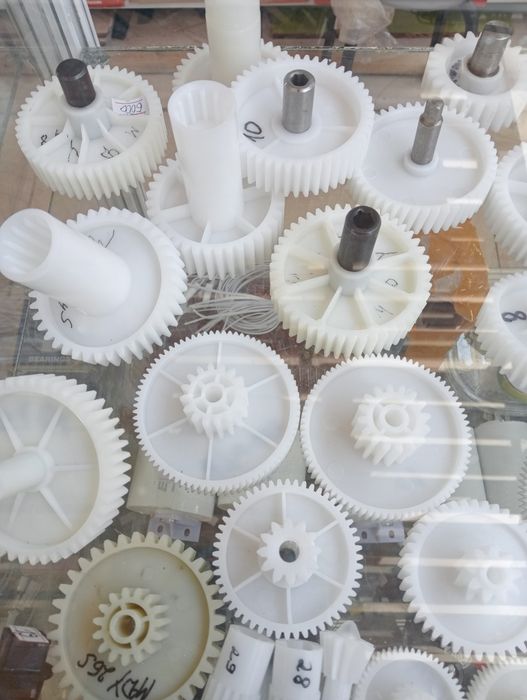 Шестерёнки разных размеров