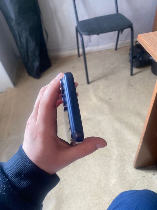 Продам Iphone 17 Pro Max 256 gb Esim