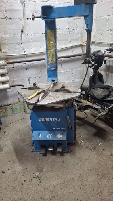 Продам шиномантажныи станок