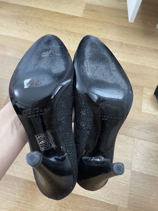 Продаю John Richmond шикарные туфли оригинал